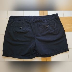 Old Navy regular standard Navy shorts size 12
